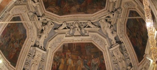 Gli affreschi del presbiterio